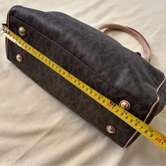 Michael Kors Brown Designer Tote Bag - Picture 4 of 16